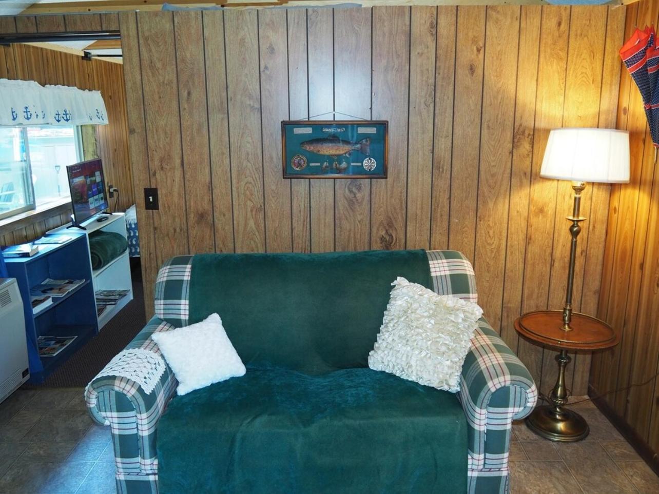 Sleeping Bear Riverside Cabins - Cabin #1 Honor Extérieur photo
